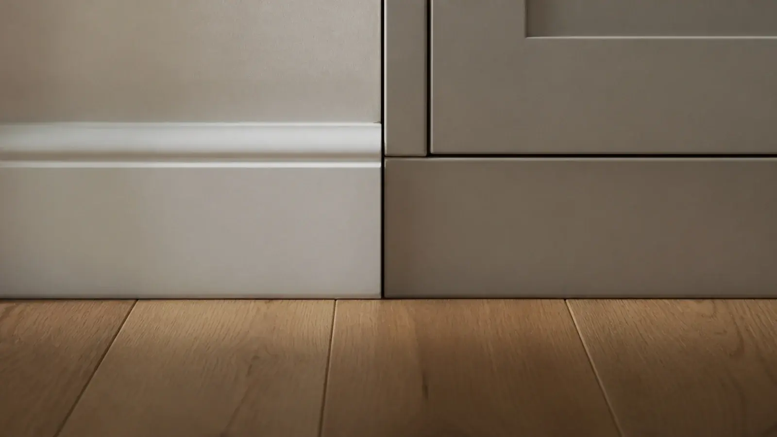 cabinet plinth set at the same height as the room skirting board