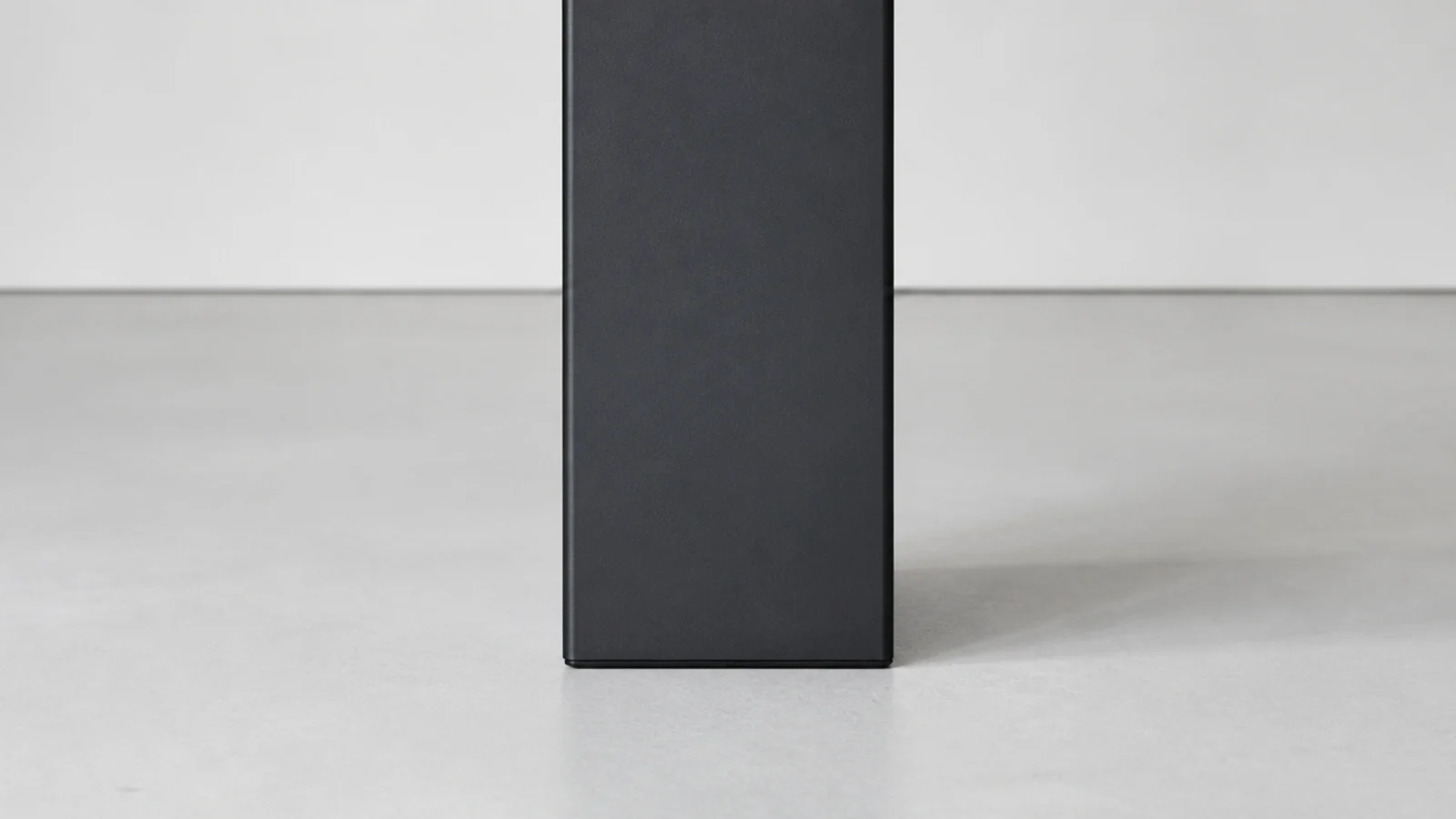 powder coated steel table leg with an even satin finish and no runs